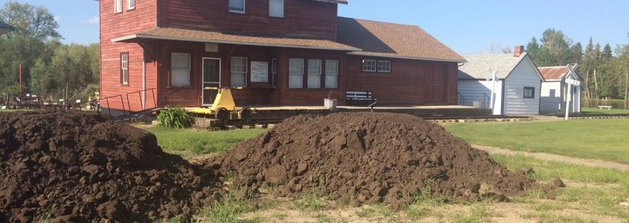 loads of top soil on the former ovenstown site